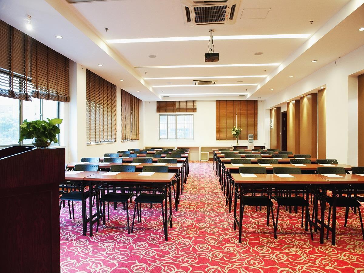 เจไอ โฮเต็ล เซี่ยงไฮ้ ลูเจียจุ้ย Hotel ภายนอก รูปภาพ