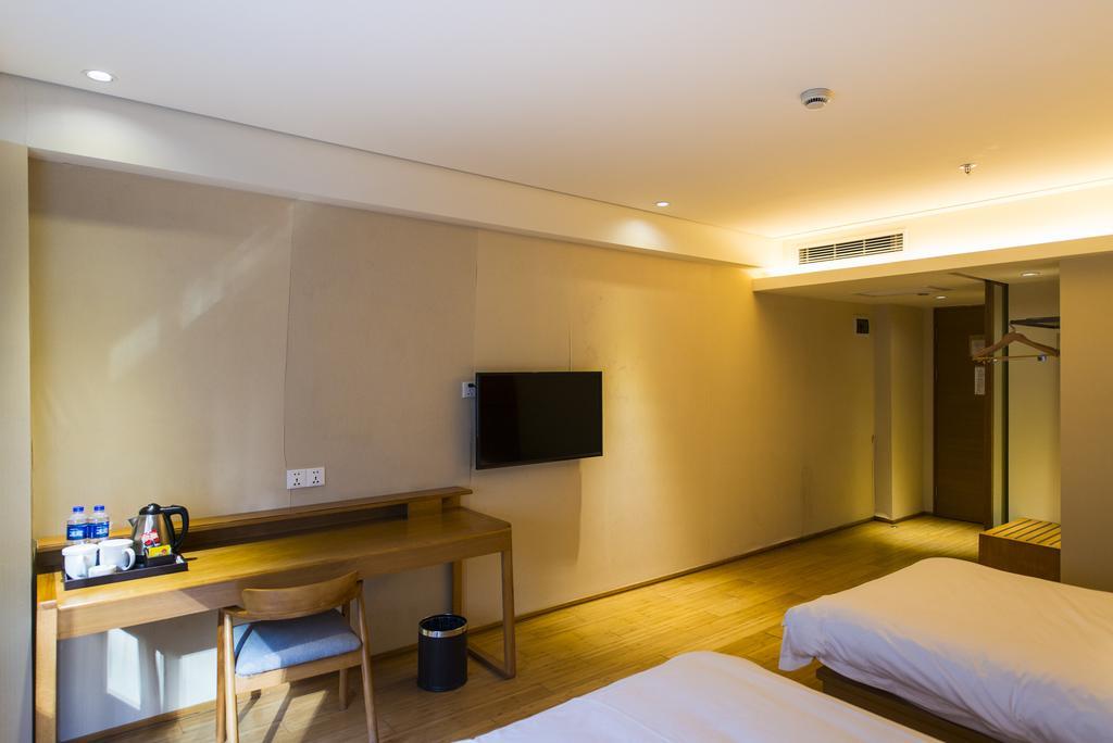 เจไอ โฮเต็ล เซี่ยงไฮ้ ลูเจียจุ้ย Hotel ภายนอก รูปภาพ